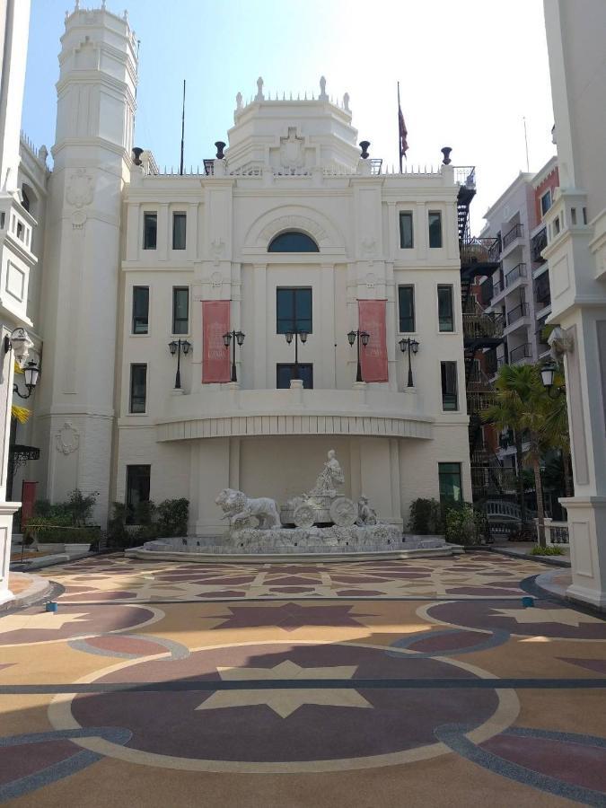 Espana Condo Resort Pantai Jomtien Bagian luar foto