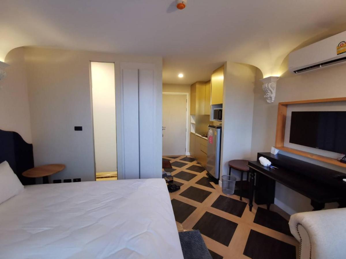 Espana Condo Resort Pantai Jomtien Bagian luar foto